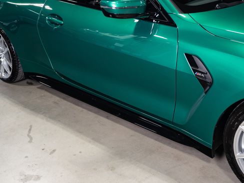 Used 2025 BMW M4 Coupe w/ Executive Package image 31