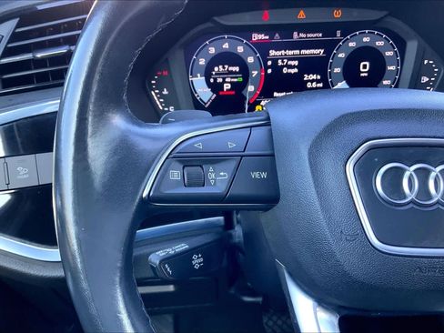 Used 2023 Audi Q3 2.0T Premium image 23