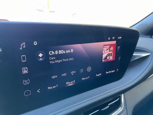 Used 2025 Buick Envista Preferred image 21