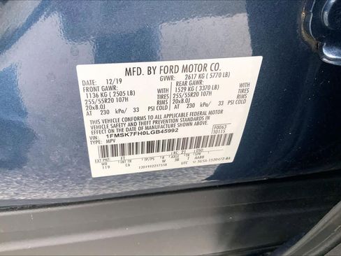 Used 2020 Ford Explorer Limited w/ Class III Trailer Tow Package RWD image 31