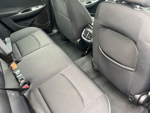 Used 2023 Chevrolet Malibu LT image 18