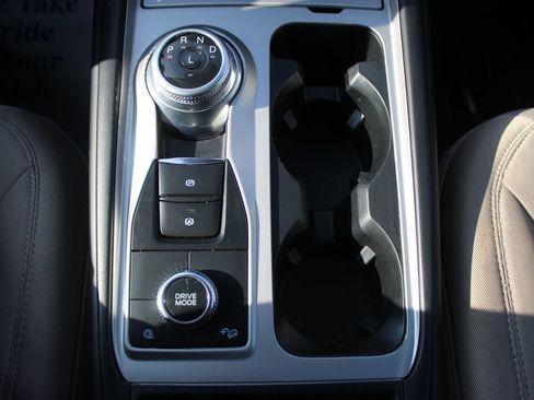 Used 2023 Ford Explorer 4WD image 27
