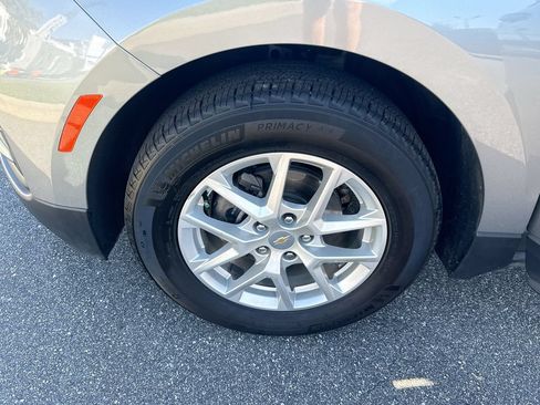 Used 2024 Chevrolet Equinox LS w/ LS Convenience Package FWD image 31