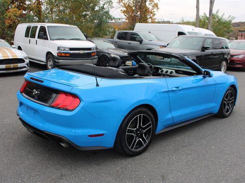 Used 2023 Ford Mustang Premium image 8