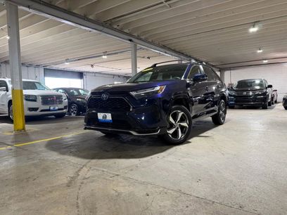 Used 2022 Toyota RAV4 SE w/ Weather & Moonroof Package
