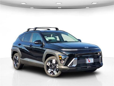 New 2024 Hyundai Kona SEL w/ Convenience Package image 8