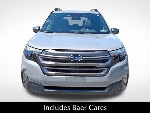 Used 2026 Subaru Forester Premium AWD/4WD image 2