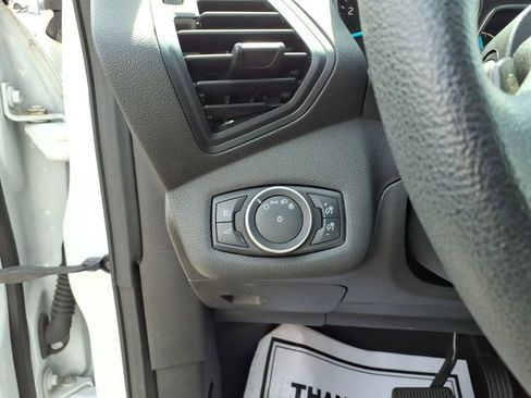 Certified 2017 Ford Escape SE FWD image 16