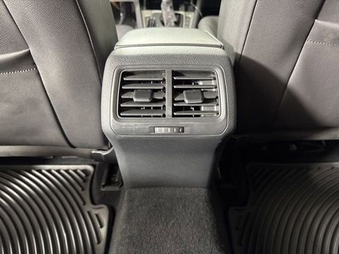 Used 2015 Volkswagen Golf TDI SE FWD image 13