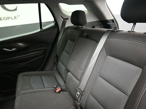 Used 2023 GMC Terrain SLE w/ Driver Convenience Package image 20