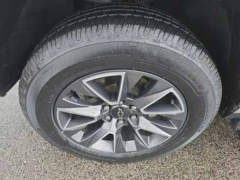 Used 2021 Chevrolet Tahoe Z71 w/ Z71 Signature Package image 10