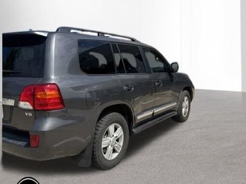 Used 2015 Toyota Land Cruiser AWD/4WD image 4