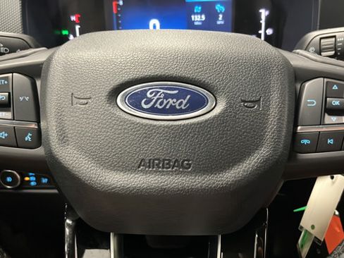 Used 2025 Ford Ranger XLT w/ Equipment Group 301A High AWD/4WD image 15