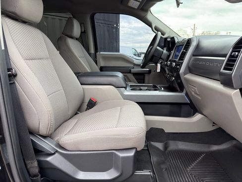 Used 2022 Ford F350 XLT w/ Black Appearance Package image 36