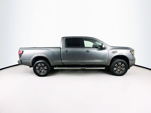 Used 2023 Nissan Titan Platinum Reserve w/ Moonroof Package image 10