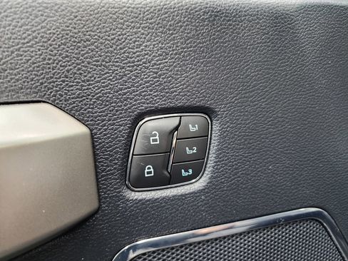 Used 2022 Ford F250 Lariat w/ Tremor Off-Road Package image 47