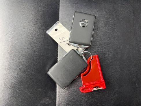 Used 2020 Volvo XC90 T5 Momentum image 55