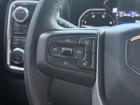 Used 2022 GMC Sierra 3500 Denali w/ Denali Ultimate Package AWD/4WD image 27