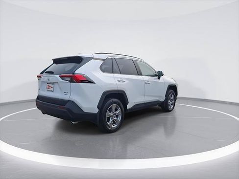 Certified 2025 Toyota RAV4 XLE w/ Convenience Package AWD/4WD image 9