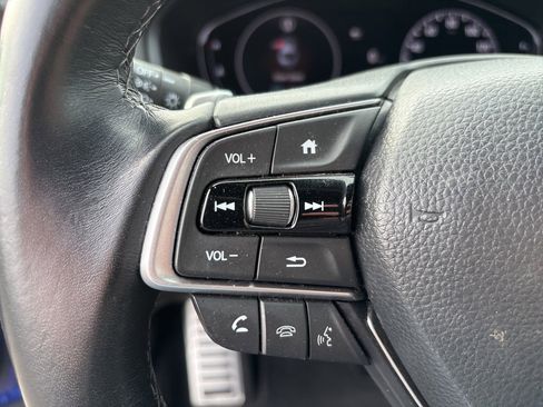 Used 2022 Honda Accord Sport image 12