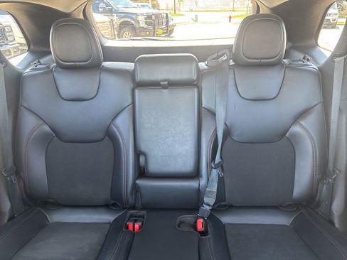 Used 2021 Jeep Cherokee Trailhawk w/ Trailer Tow Group AWD/4WD image 24
