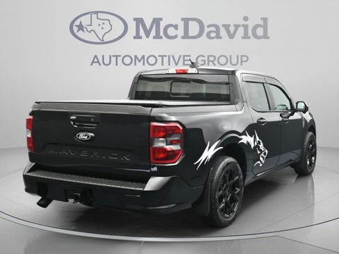 Used 2025 Ford Maverick Lobo AWD/4WD image 8