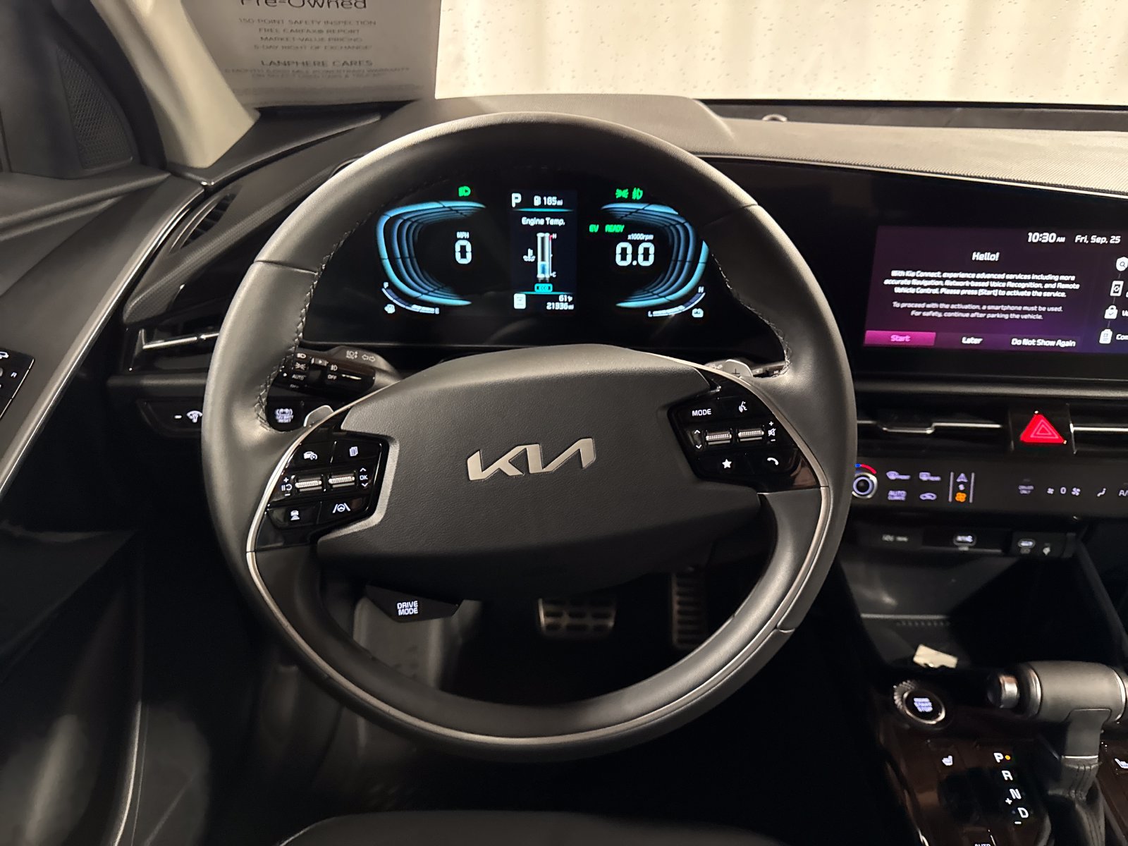 Used 2023 Kia Niro EX Touring FWD image 17