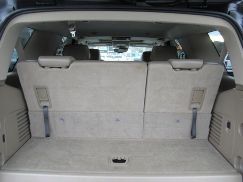 Used 2016 Chevrolet Tahoe LT image 11