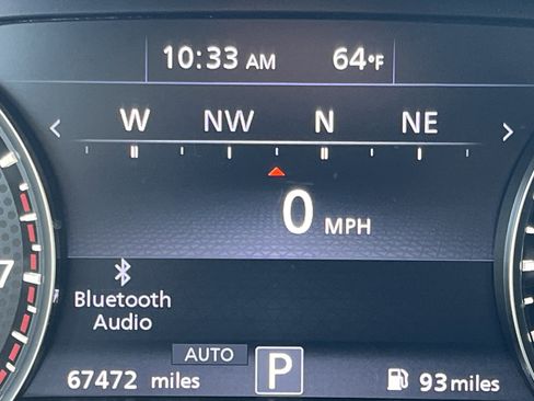 Used 2023 Nissan Armada SL w/ Captain's Chairs Package image 17