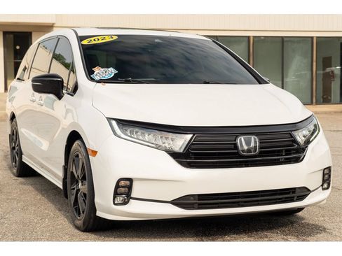 Used 2023 Honda Odyssey Sport image 34