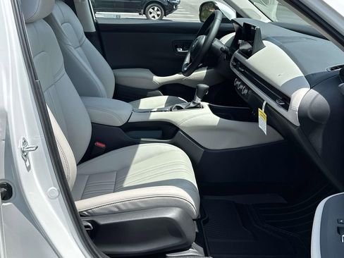 New 2026 Honda HR-V EX-L image 6