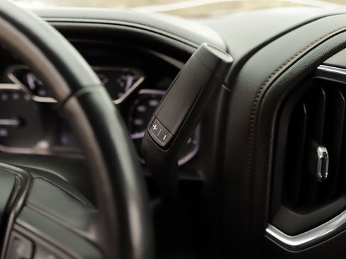 Used 2021 GMC Sierra 1500 AT4 image 19