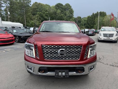 Used 2018 Nissan Titan SL w/ Texas Titan Edition AWD/4WD image 2