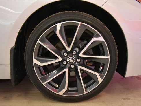 Certified 2020 Toyota Corolla SE image 32