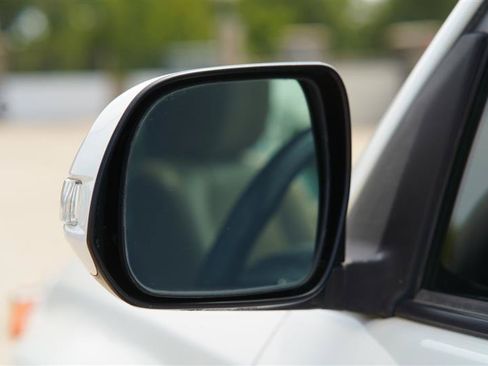 Used 2013 Toyota 4Runner Limited AWD/4WD image 34