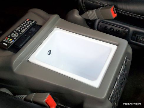 Used 2019 GMC Savana 2500 w/ Enhanced Convenience Package image 56