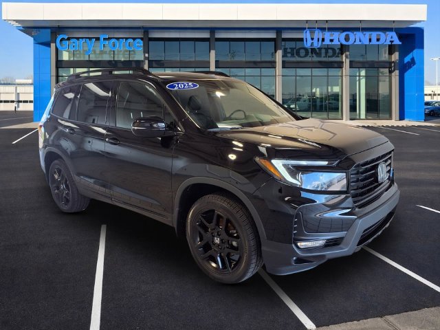 Certified 2025 Honda Passport Black Edition image 1