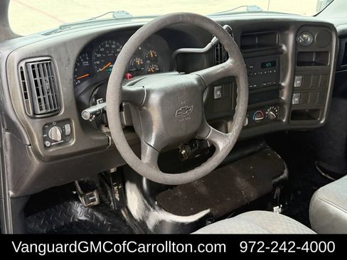 Used 2003 Chevrolet Kodiak C4500 2WD Regular Cab image 9