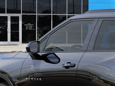 New 2026 Chevrolet Blazer LT w/ Convenience Package FWD image 12