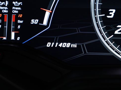 Used 2021 Lamborghini Huracan EVO image 13