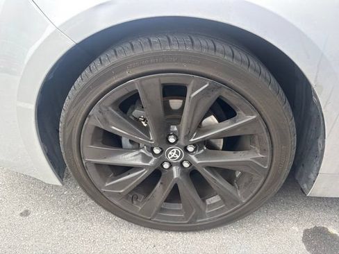 Used 2022 Toyota Corolla SE FWD image 11