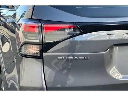 Used 2026 Subaru Forester Premium image 25