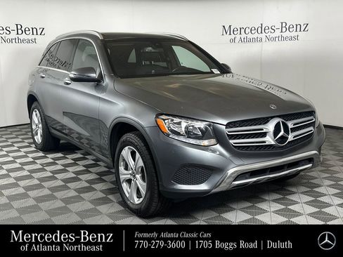 Used 2018 Mercedes-Benz GLC 300 4MATIC image 1