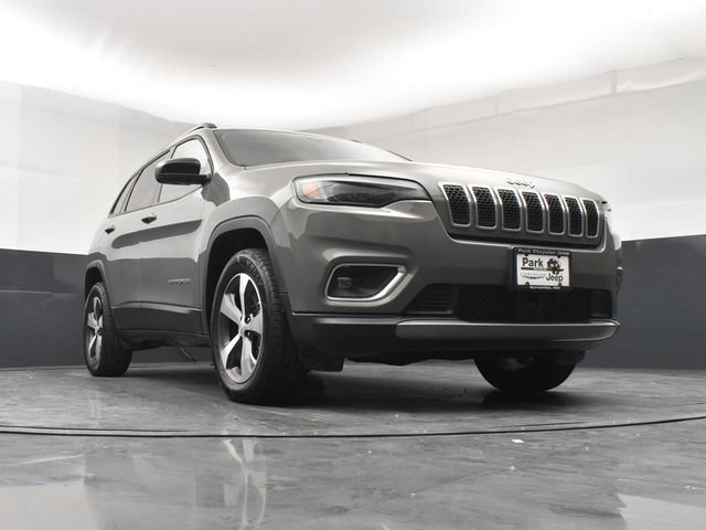 Used 2022 Jeep Cherokee Limited AWD/4WD image 19