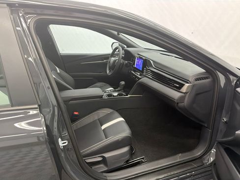 Used 2026 Toyota Camry SE w/ Convenience Package image 14