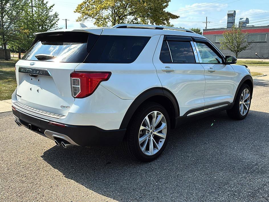 Used 2024 Ford Explorer Platinum w/ Class IV Trailer Tow Package AWD/4WD image 7