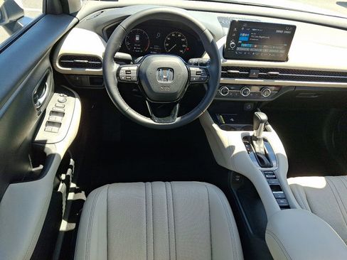 Certified 2025 Honda HR-V EX-L image 12