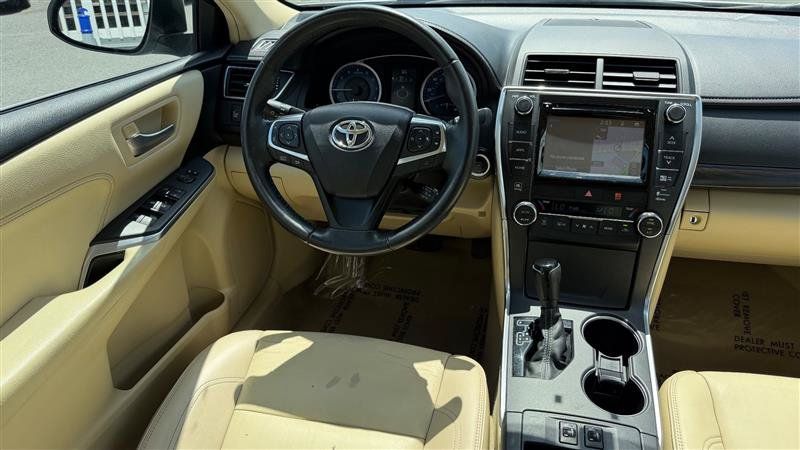 Used 2015 Toyota Camry XLE FWD image 18