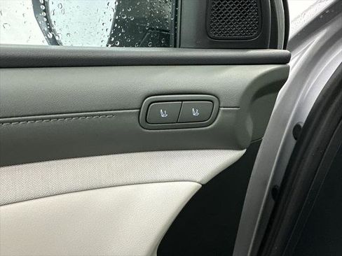 New 2026 Hyundai Tucson Limited image 12