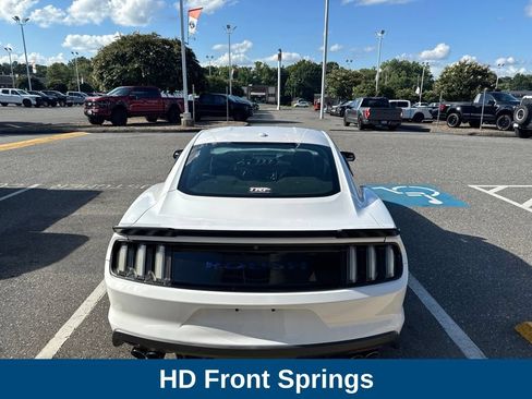 Used 2017 Ford Mustang GT Premium w/ GT Performance Package RWD image 8